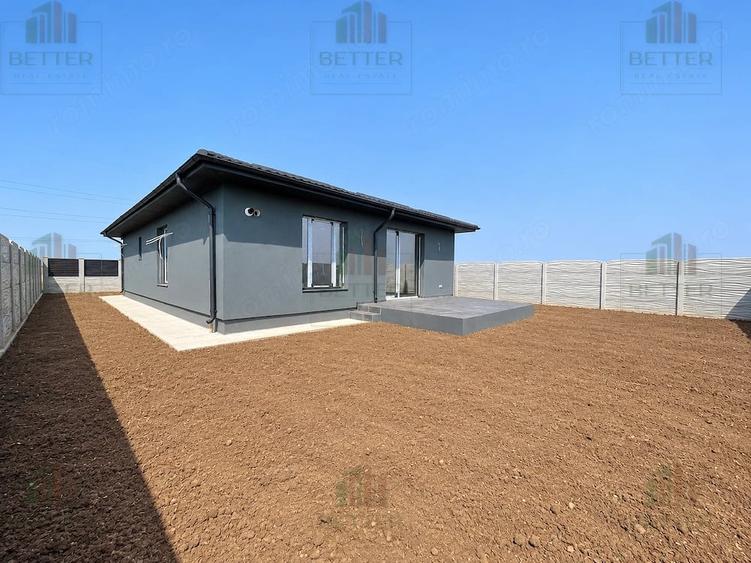 Casă cu 4 camere cu Teren 420 Mp în Vidra