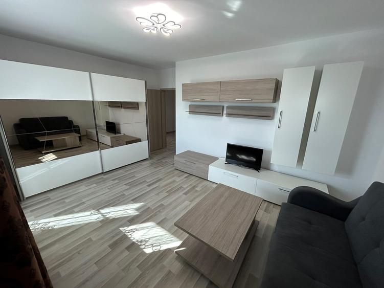 Apartament cu 2 camere decomandat în Militari