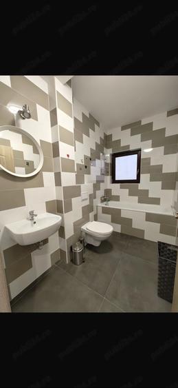 Apartament cu 2 camere decomandat în Aradului