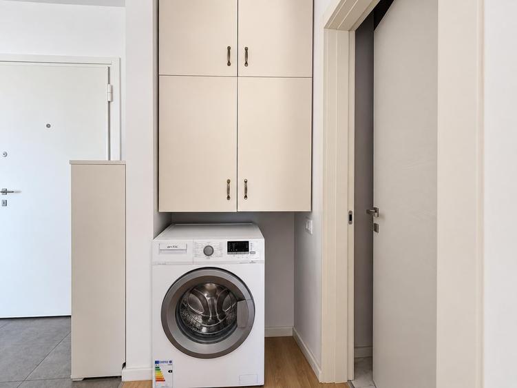 Apartament cu 2 camere decomandat, mobilat în Aviației