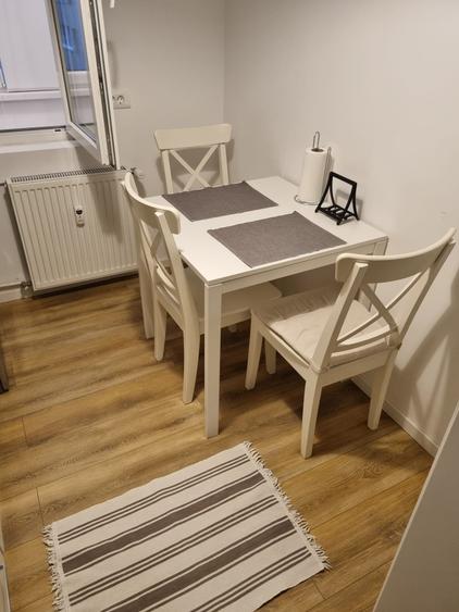 Apartament cu 3 camere decomandat în Colentina