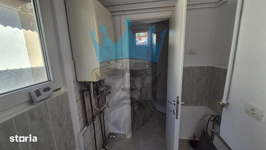 Casă cu 3 camere cu Teren 50 Mp în Tei