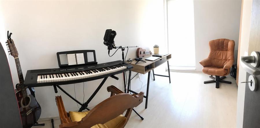 Penthouse cu 3 camere decomandat, mobilat în Turnișor