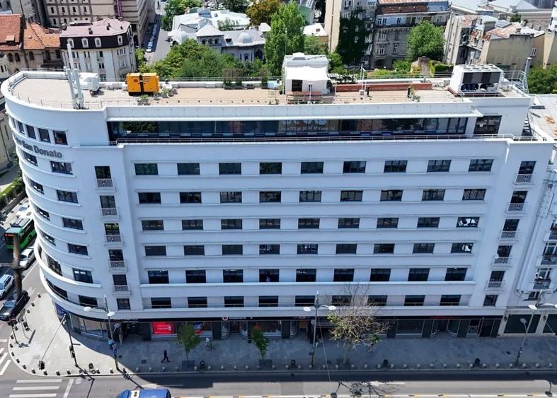 Birou, de 3,907.6000976563 mp, în Magheru