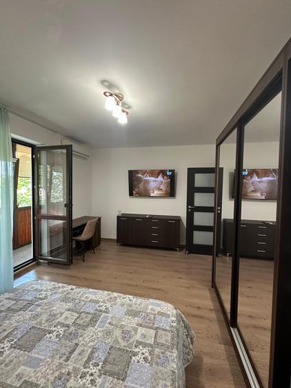 INCHIRIERE/ APARTAMENT 2 CAMERE / MILITARI/ ROSU  /LOC DE PARCARE/ 420 EURO - 2