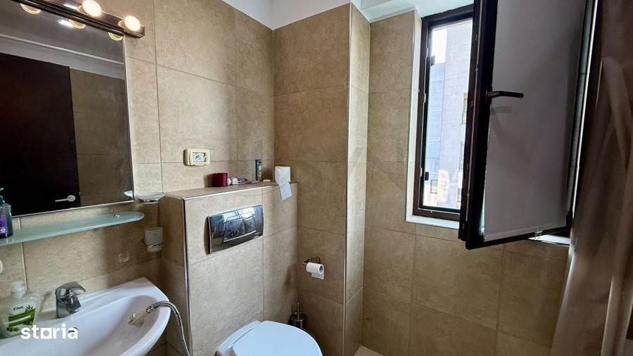 Apartament cu 4 camere în Central