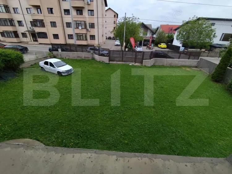 Casă cu 5 camere cu Teren 1378 Mp în Central