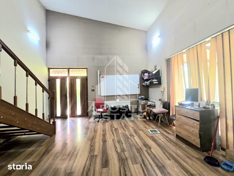 Casă cu 8 camere cu Teren 629 Mp în Mehala