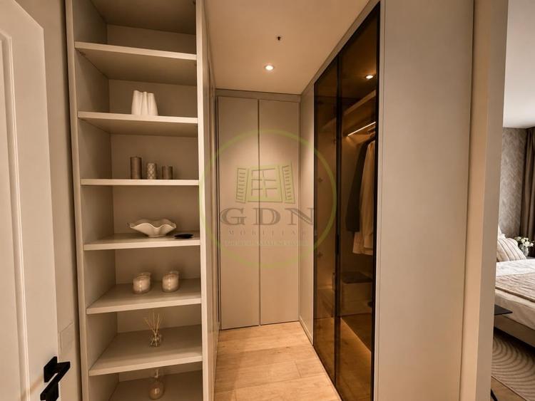 Apartament cu 3 camere decomandat în Voluntari