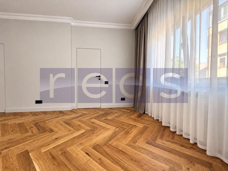 Apartament cu 3 camere semidecomandat în Primăverii