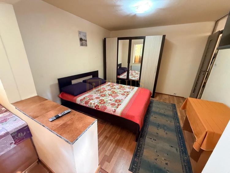 Apartament cu 3 camere decomandat, mobilat în Soarelui — fotografia 2