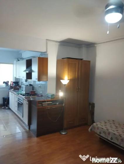 Apartament cu 2 camere semidecomandat în Bună Ziua