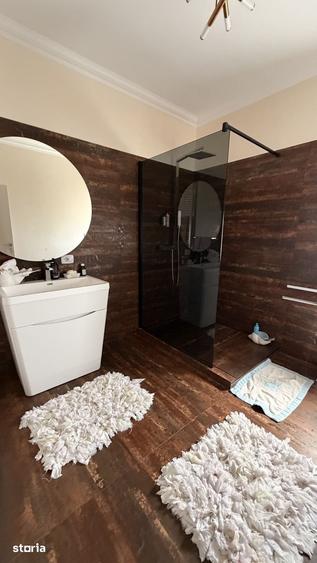 Casa de vanzare 250 mp | Teren 863 mp | Vanatori, Vrancea. - 5