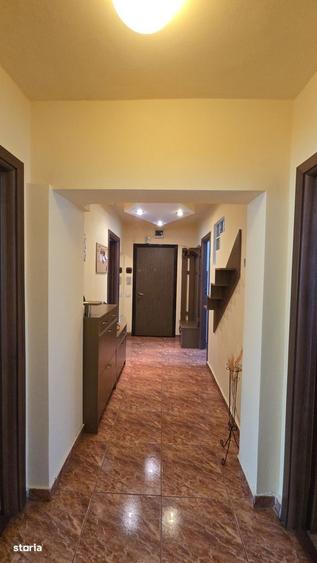 Apartament cu 4 camere în Central