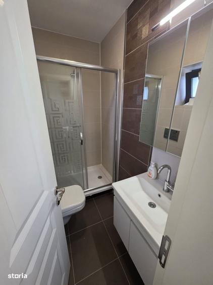 Apartament cu 3 camere în Păcurari
