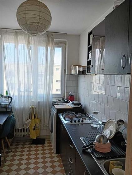 Apartament cu 2 camere semidecomandat în Obor