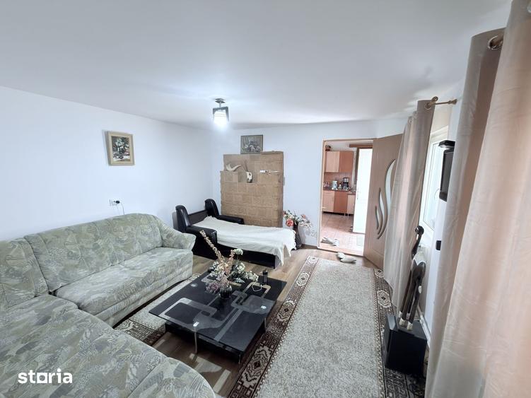 Casă cu 2 camere cu Teren 2285 Mp în Mihai Eminescu