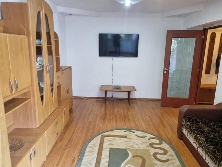 Apartament cu 2 camere decomandat în Astra