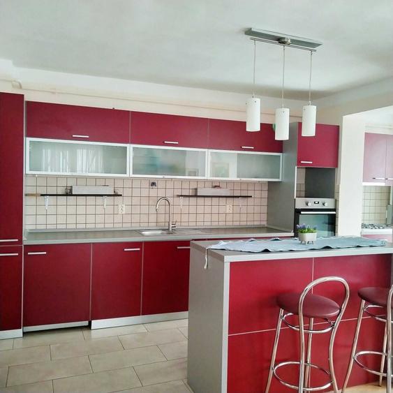 Apartament cu 2 camere decomandat în Florești