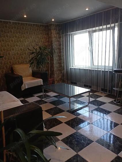 Apartament cu 2 camere decomandat în Decebal