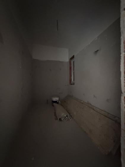 Apartament cu 2 camere decomandat în Giroc