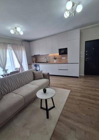 Apartament cu 2 camere semidecomandat în Baciu