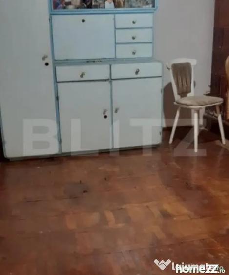 Casă cu 5 camere cu Teren 2348 Mp în Găești