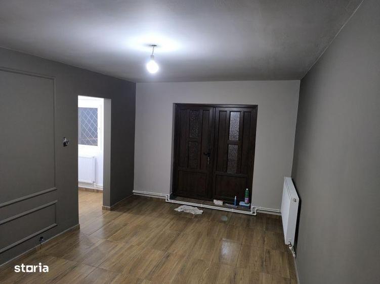 Inchiriez garsoniera spatiu comercial, Unirii zona Piata centrala - 1