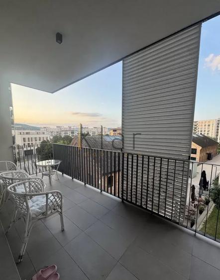 Apartament cu 3 camere semidecomandat în Mărăști