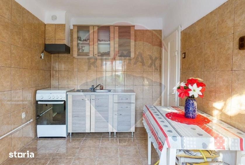 Apartament cu 2 camere in curte comuna - str. Ana Ipatescu - 5