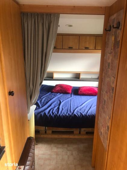 Casă cu 1 camere cu Teren 5000 Mp în Central