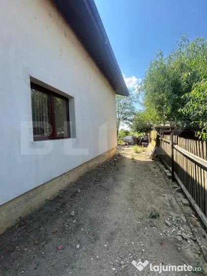 Casă cu 2 camere cu Teren 500 Mp în Central