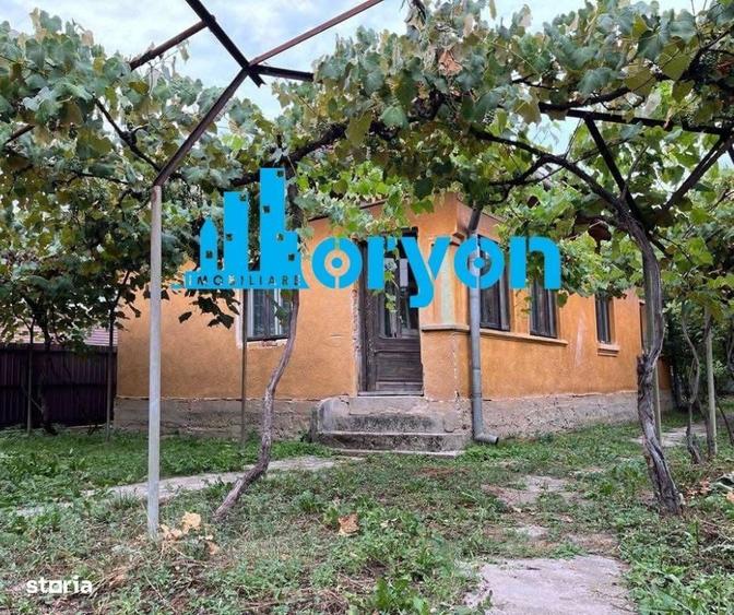 Casă cu 3 camere în Stănești