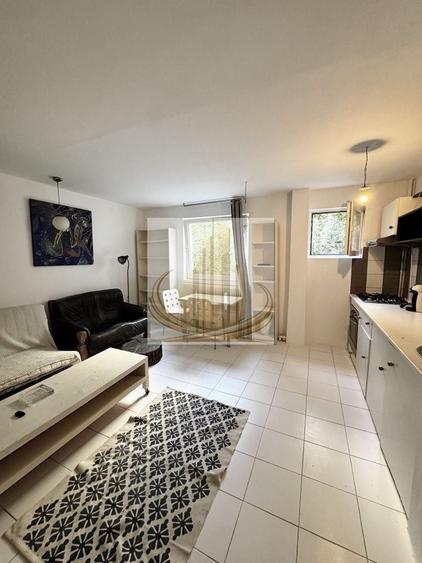Apartament cu 2 camere decomandat, mobilat în Compozitorilor