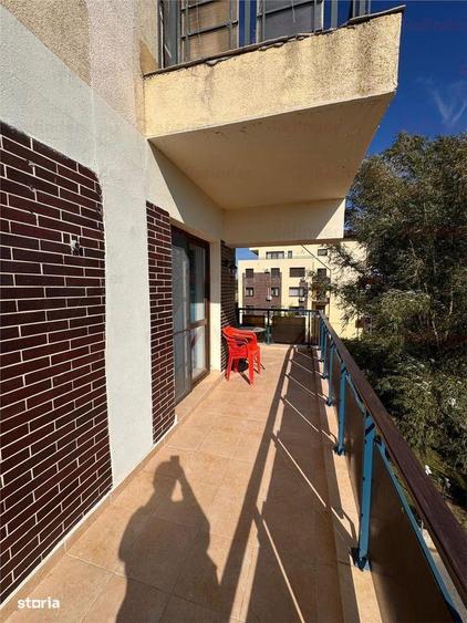 Apartament cu 3 camere semidecomandat, mobilat în Corbeanca
