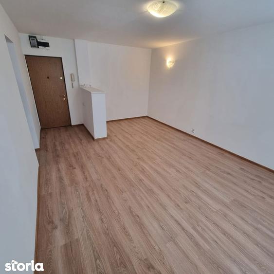 Apartament cu 2 camere în Romană