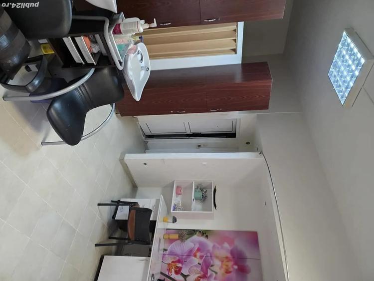 Spațiu comercial, de 70 mp, în P-ța Unirii