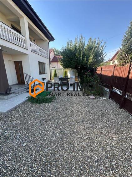 Casă individuală cu 5 camere cu Teren 960 Mp în Câmpineanca