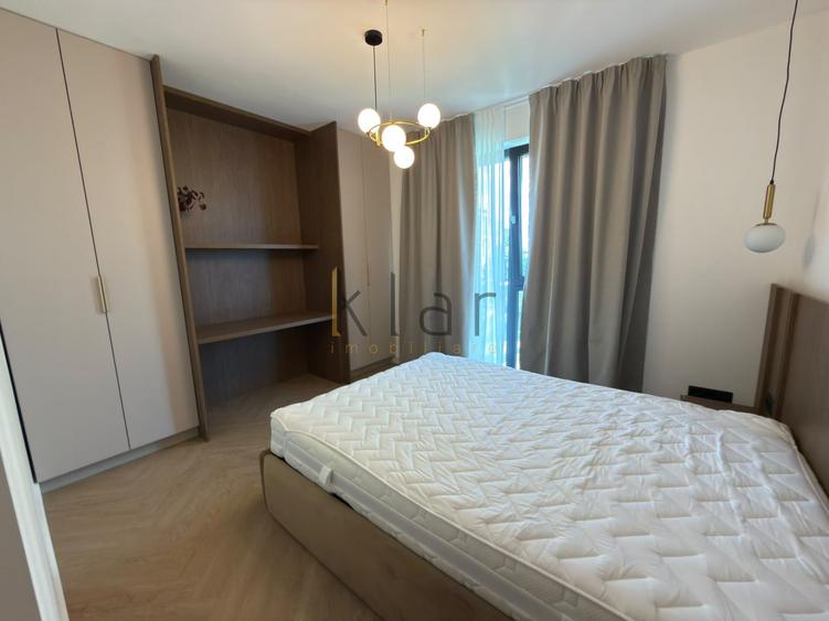 Apartament cu 3 camere semidecomandat, mobilat în Mărăști