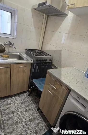 Apartament cu 2 camere decomandat în Brâncoveanu