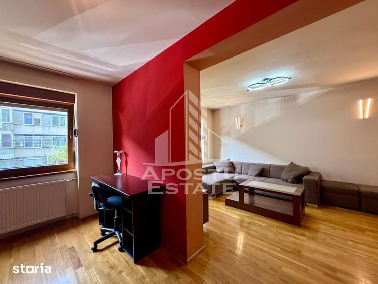 Apartament cu 4 camere decomandat, mobilat în Medicină