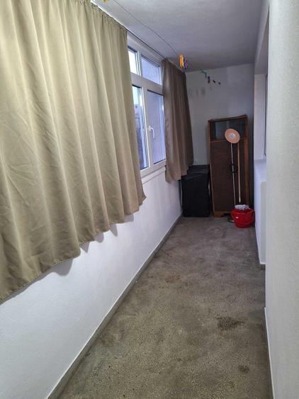 Apartament cu 2 camere semidecomandat în Școlilor