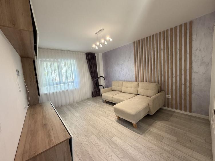 Apartament cu 2 camere decomandat în Păcurari