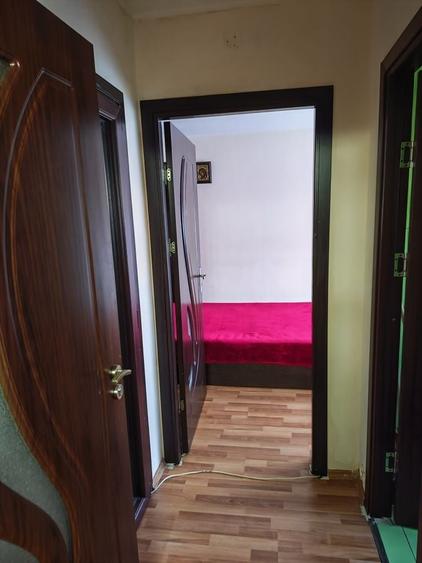 Apartament cu 2 camere semidecomandat în Brazda lui Novac