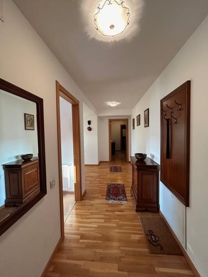 Apartament cu 2 camere decomandat, mobilat în Otopeni