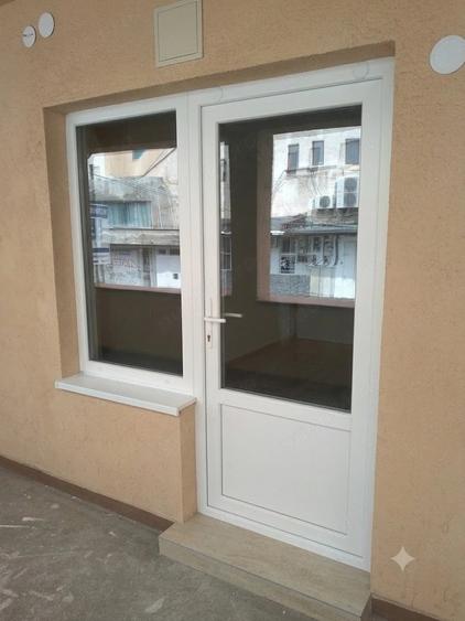 Spațiu comercial, de 25 mp, în Central