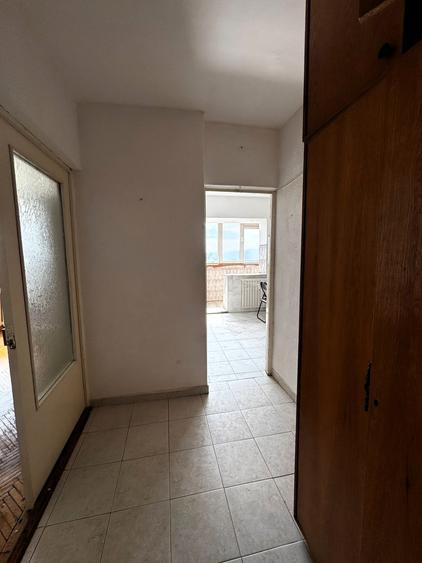 Garsonieră decomandată în Oancea