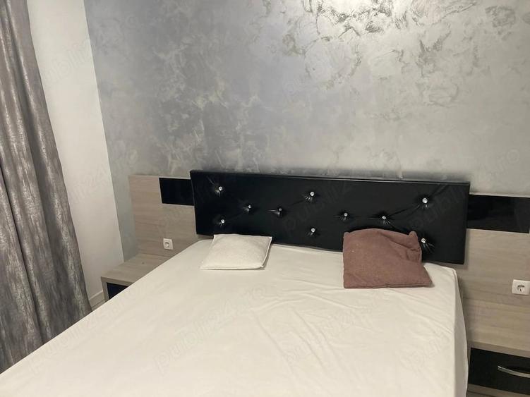 Apartament cu 3 camere decomandat în Nufărul