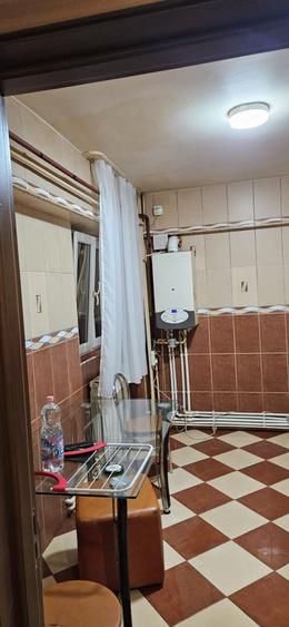 Apartament cu 3 camere în Burdujeni