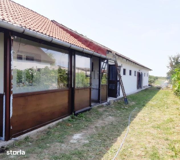 Spațiu comercial, de 180 mp, în Copăcel